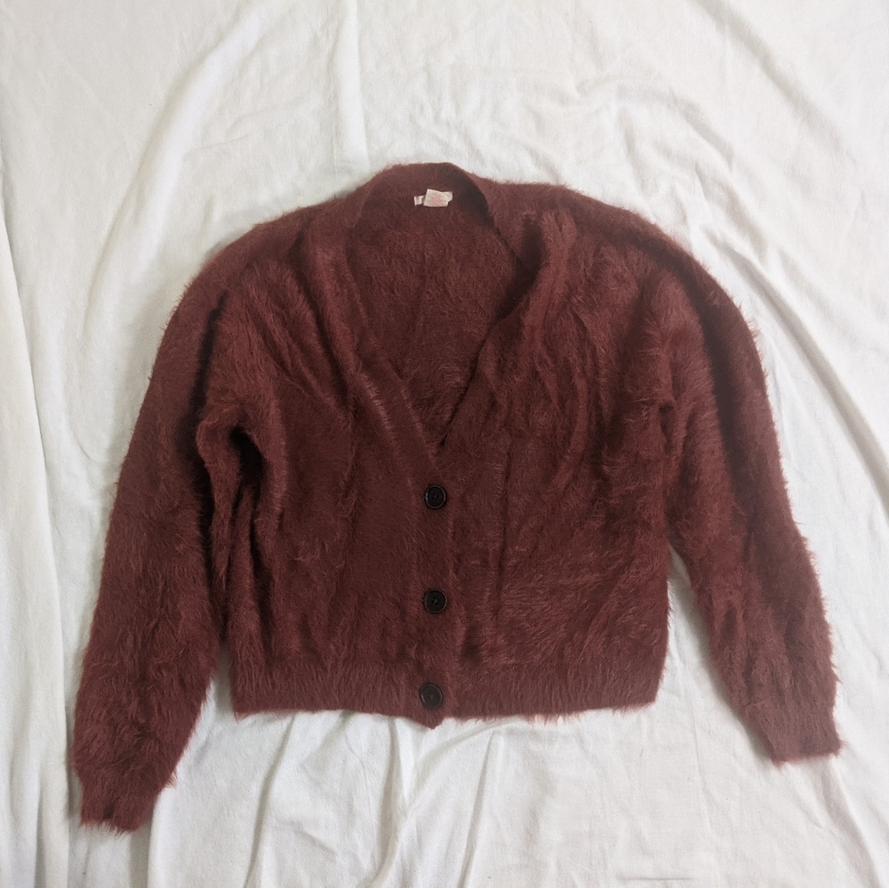 ⭐ For Thee size Small furry sweater
